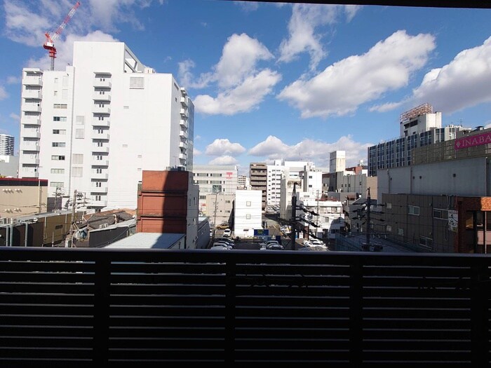 物件内観写真15　(室内からの展望)