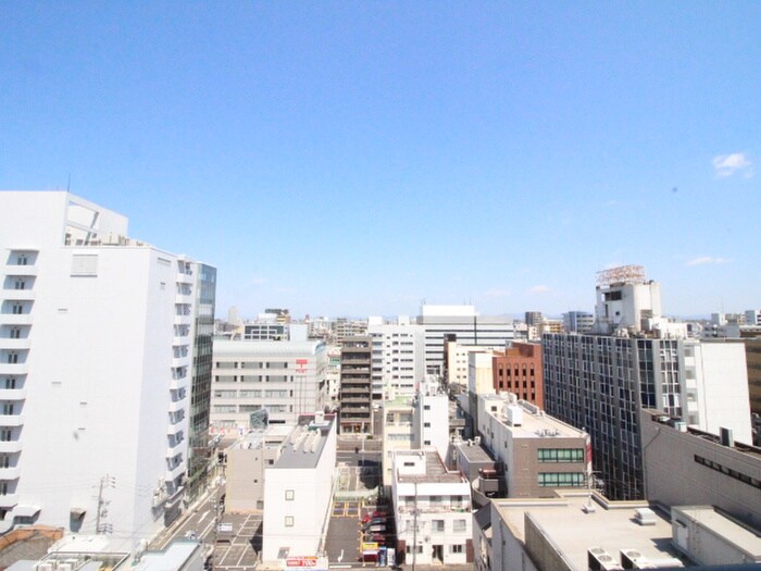 物件内観写真15　(室内からの展望)