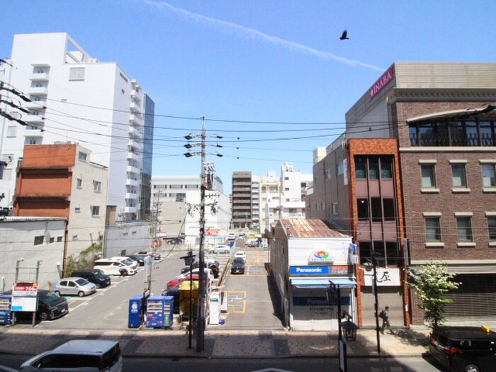 物件内観写真15　(室内からの展望)