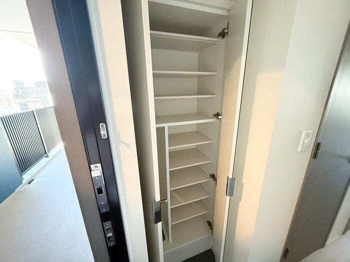 物件内観写真17　(靴箱)