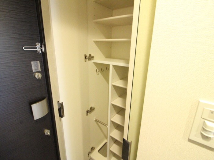 物件内観写真20　(靴箱)