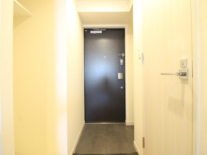 物件内観写真21　(玄関)