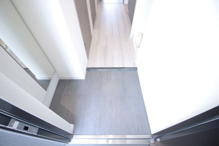 物件内観写真21　(玄関)