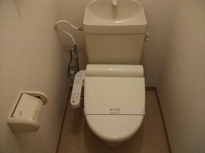 物件内観写真9　(トイレ)