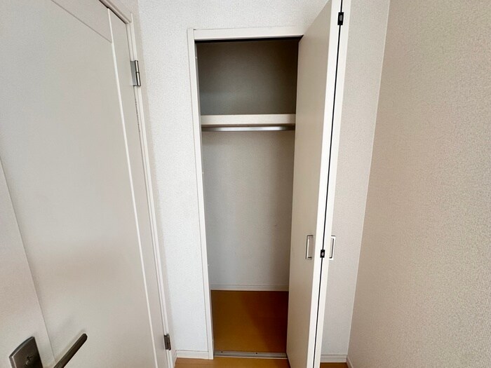 物件内観写真13　(収納)