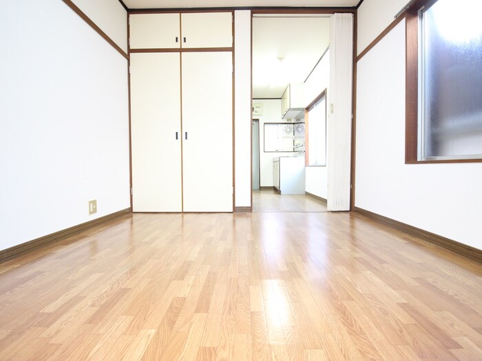 物件内観写真7　(居室)