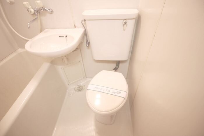 物件内観写真12　(トイレ)