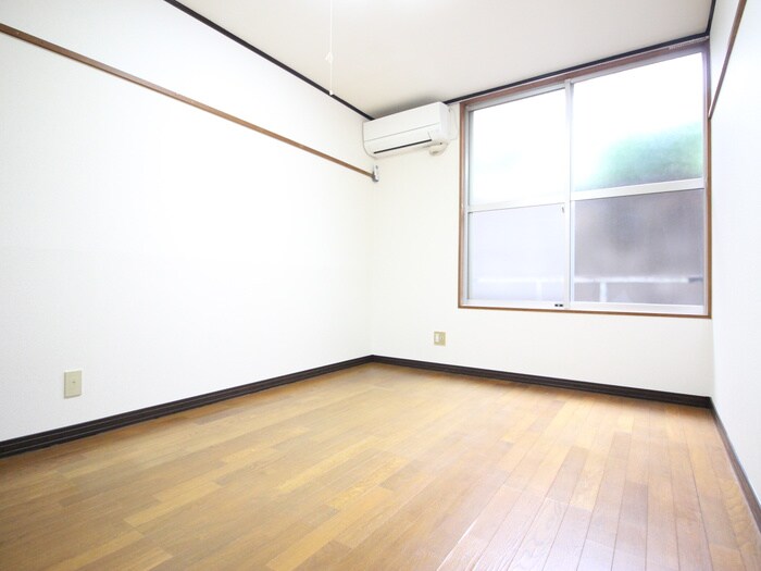 物件内観写真22　(居室)