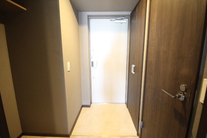 物件内観写真15　(廊下)