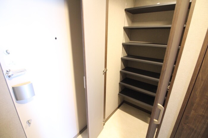 物件内観写真22　(靴箱)