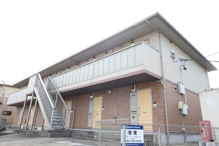 物件外観写真2　(外観写真)