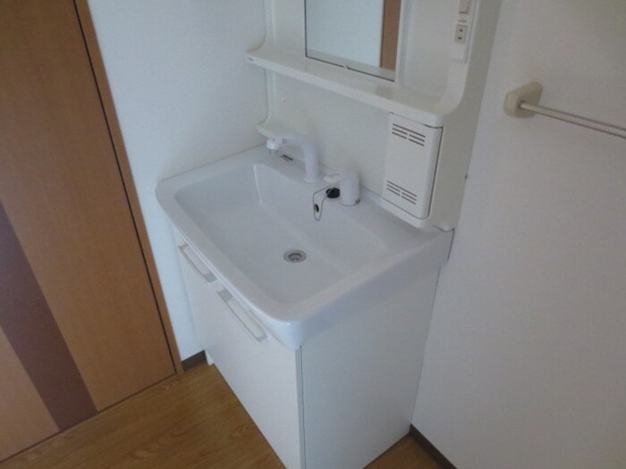 物件内観写真12　(洗面)