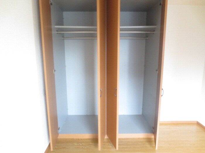 物件内観写真15　(収納)