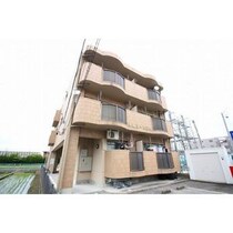 金龍コーポ苗代の外観写真