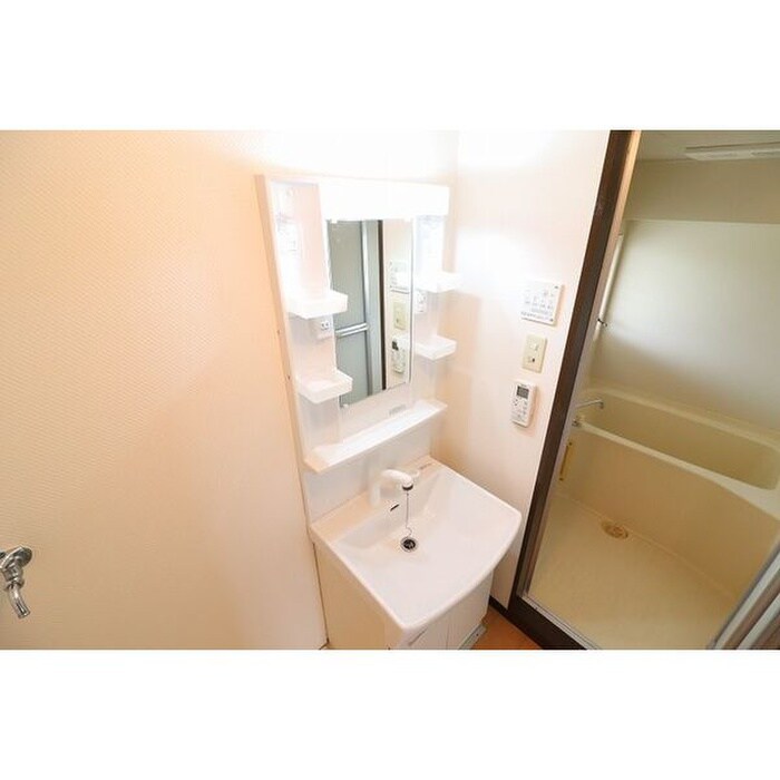 物件内観写真7　(洗面)