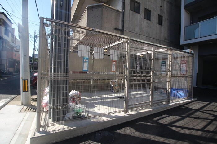 物件外観写真2　(建物設備)