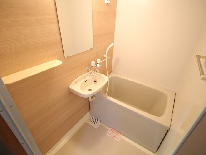 物件内観写真10　(バス／シャワールーム等)