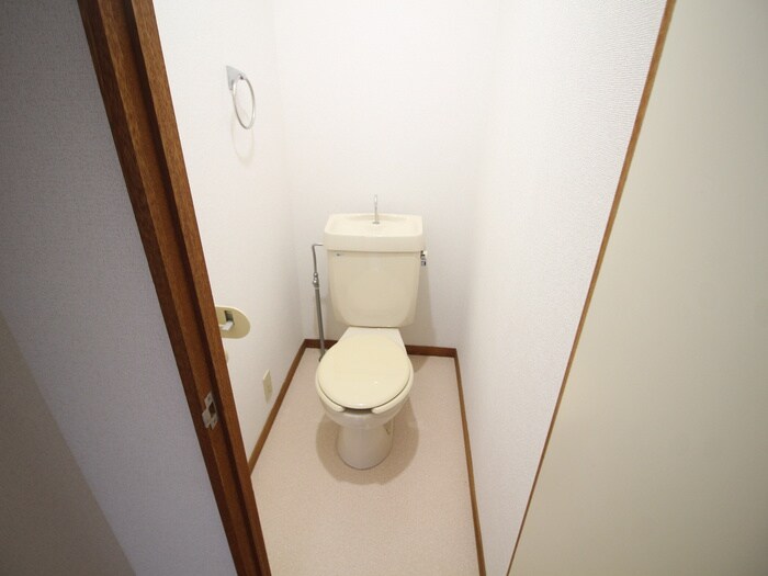 物件内観写真11　(トイレ)