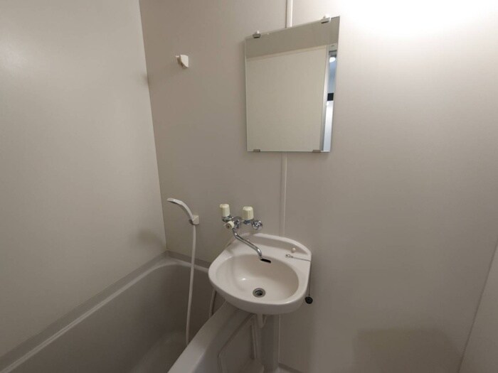 物件内観写真14　(洗面)