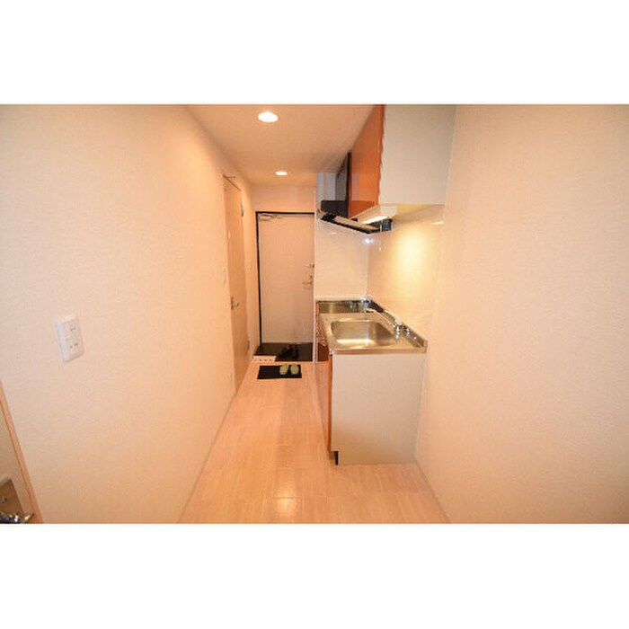 物件内観写真10　(廊下)