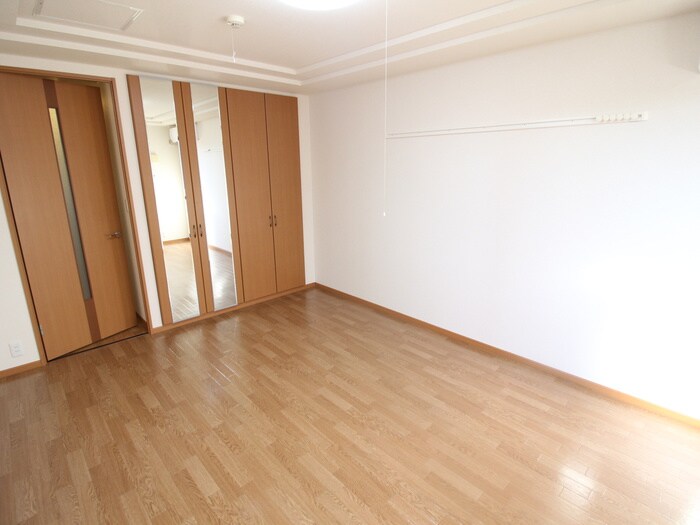 物件内観写真12　(居室)