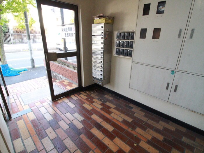 物件外観写真4　(建物設備)