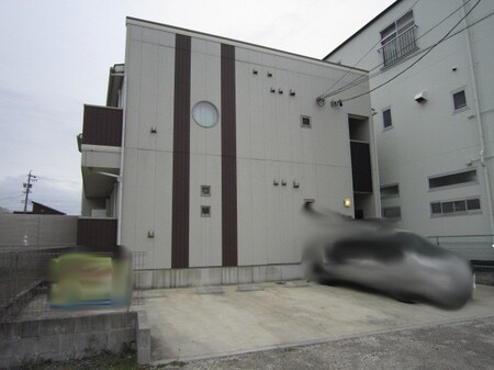 クレフラスト守山西外観写真