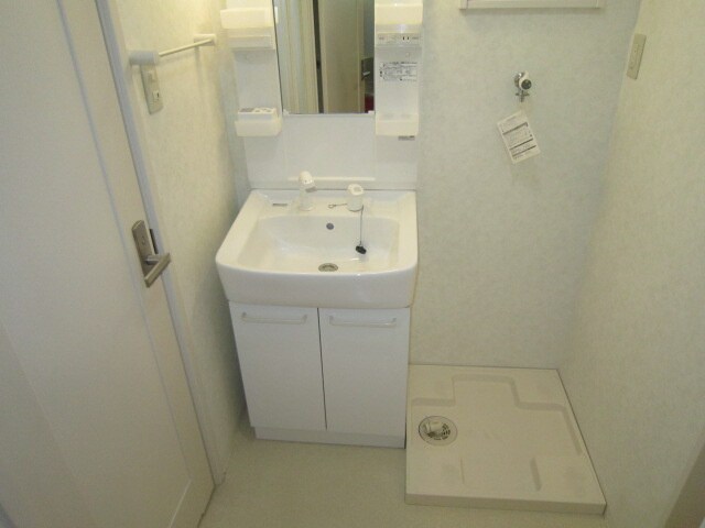 物件内観写真11　(洗面)