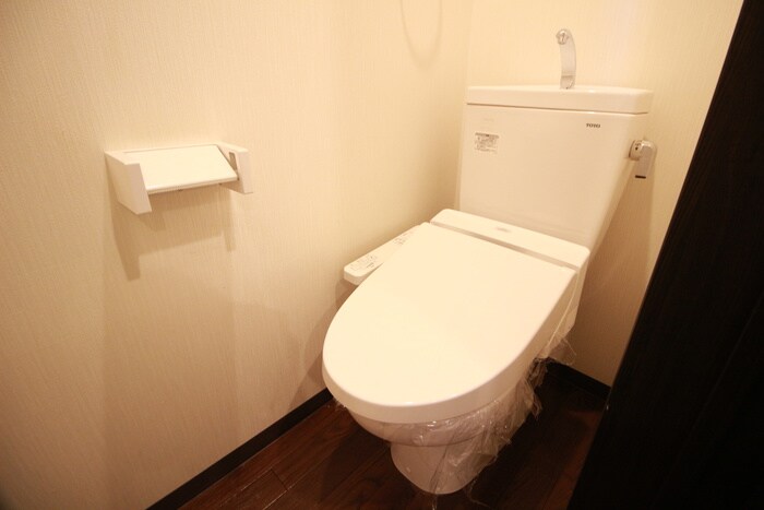 物件内観写真12　(トイレ)