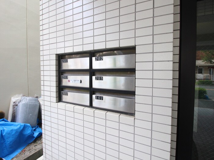 物件外観写真4　(建物設備)