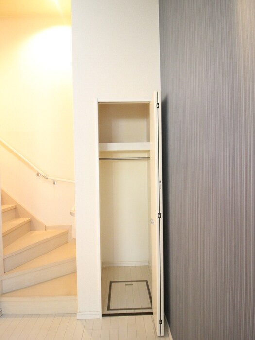 物件内観写真8　(収納)