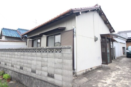 藤島町居屋敷加藤様貸家外観写真