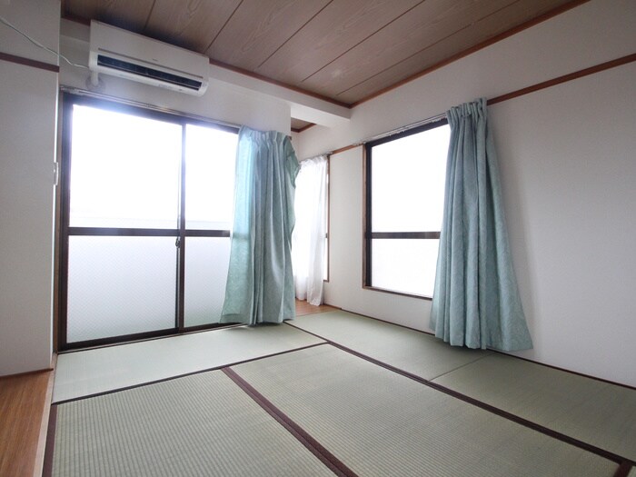 物件内観写真7　(居室)