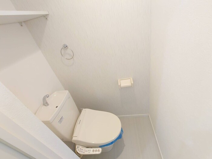 物件内観写真9　(トイレ)