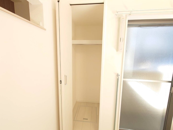 物件内観写真16　(収納)