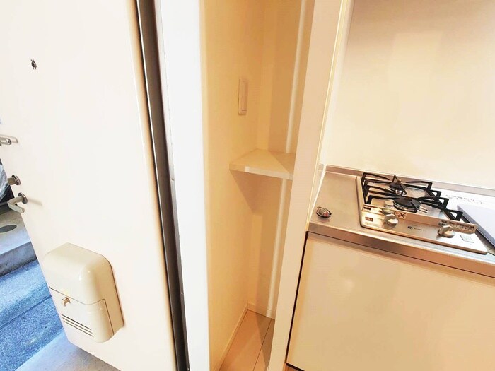 物件内観写真22　(収納)