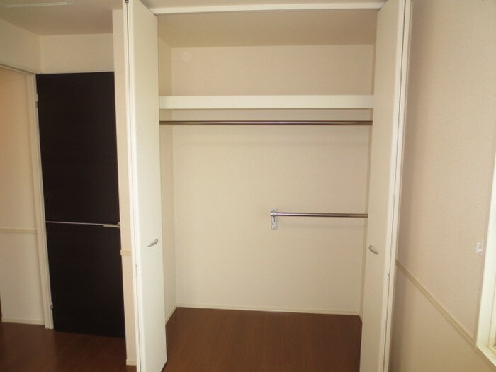 物件内観写真11　(収納)