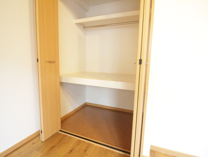 物件内観写真9　(収納)