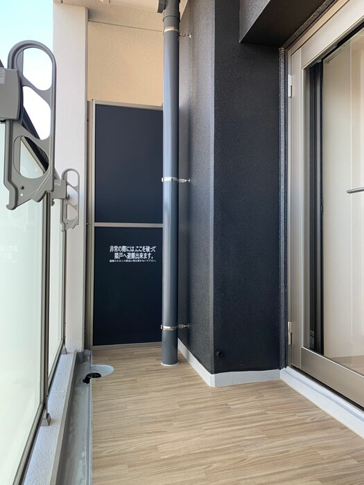 物件内観写真16　(ベランダ・バルコニー)