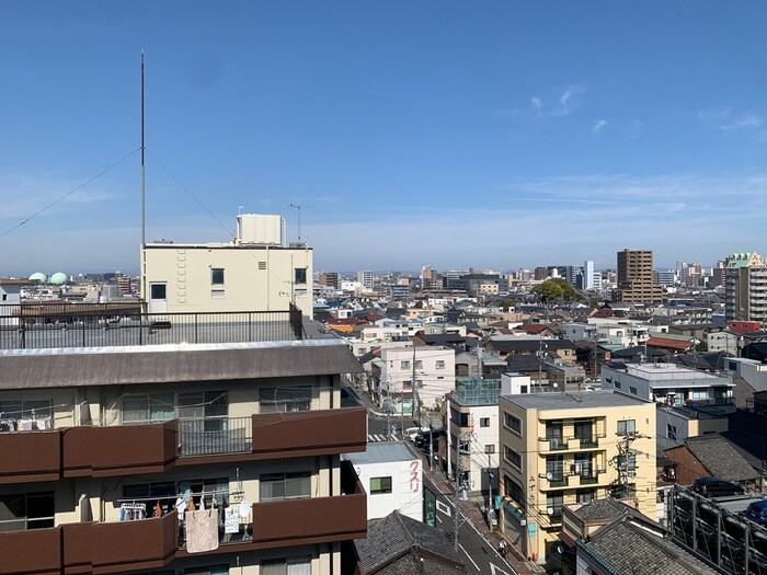 物件内観写真17　(室内からの展望)