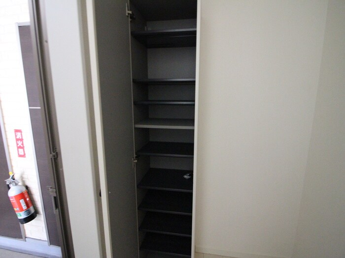 物件内観写真13　(靴箱)
