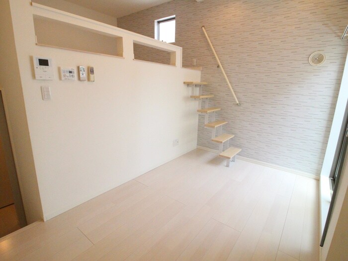 物件内観写真17　(居室)