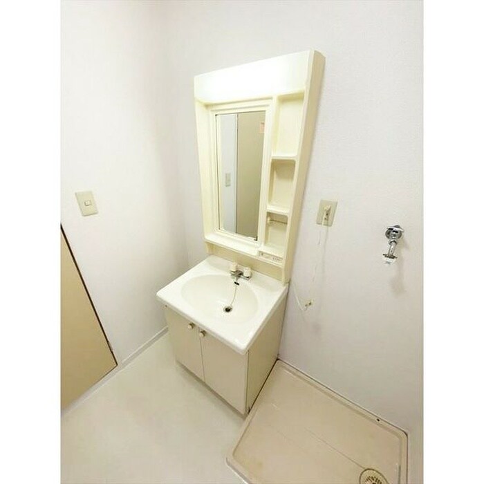 物件内観写真9　(洗面)