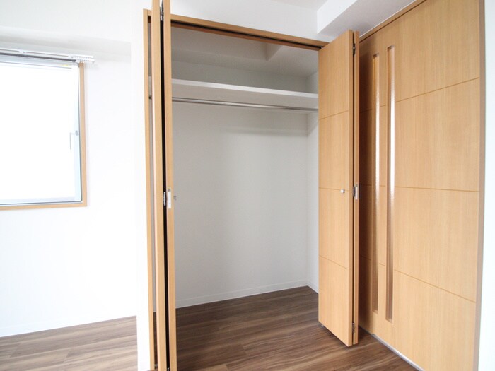 物件内観写真10　(収納)