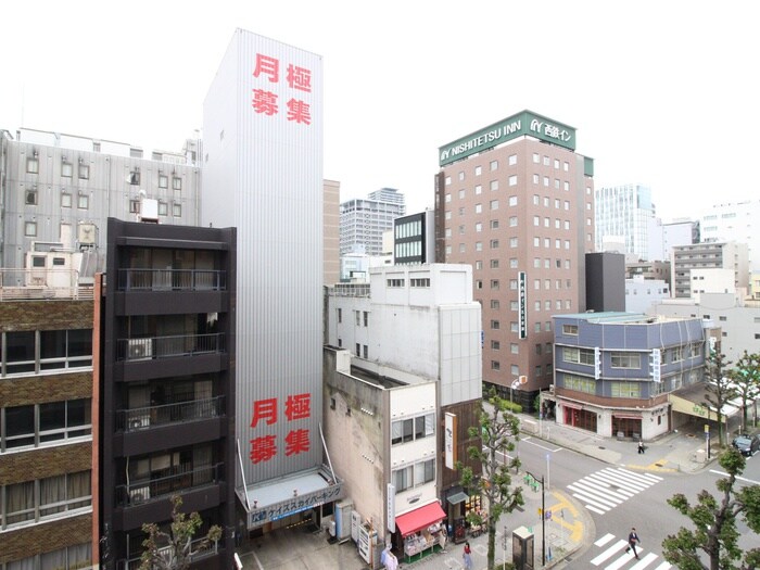 物件内観写真18　(室内からの展望)