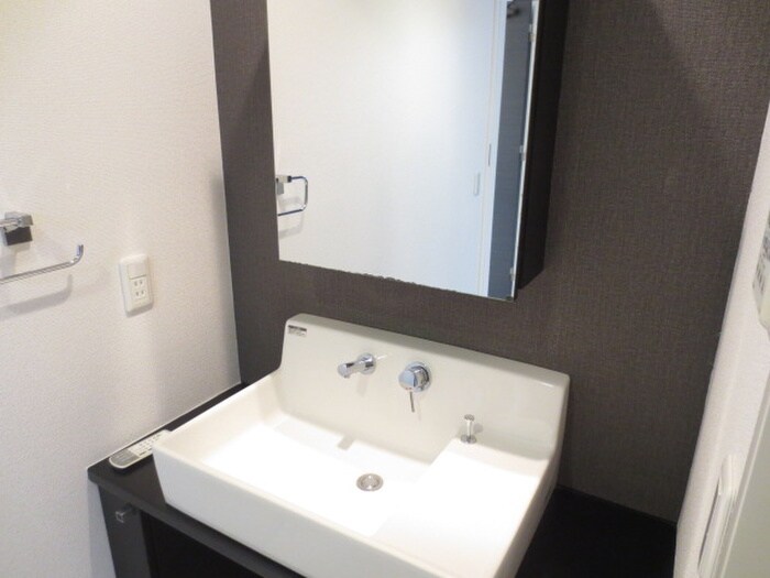 物件内観写真16　(洗面)