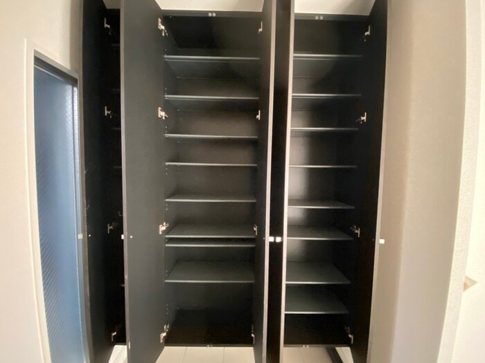 物件内観写真18　(収納)