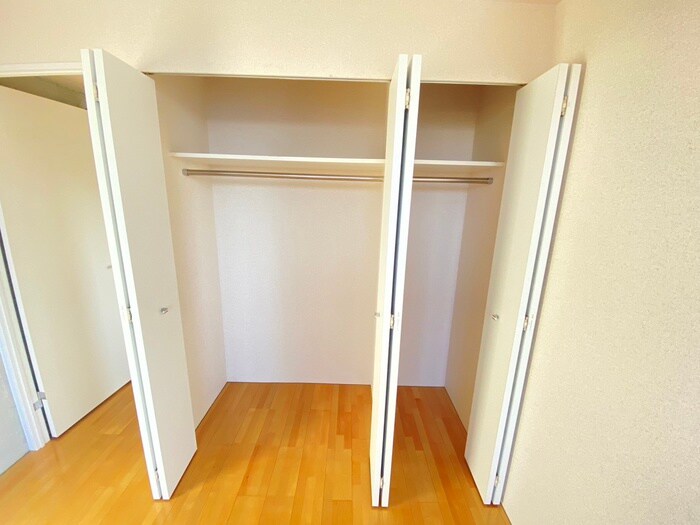物件内観写真16　(収納)
