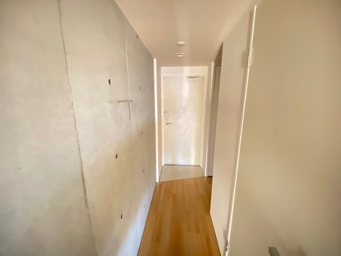 物件内観写真21　(玄関)