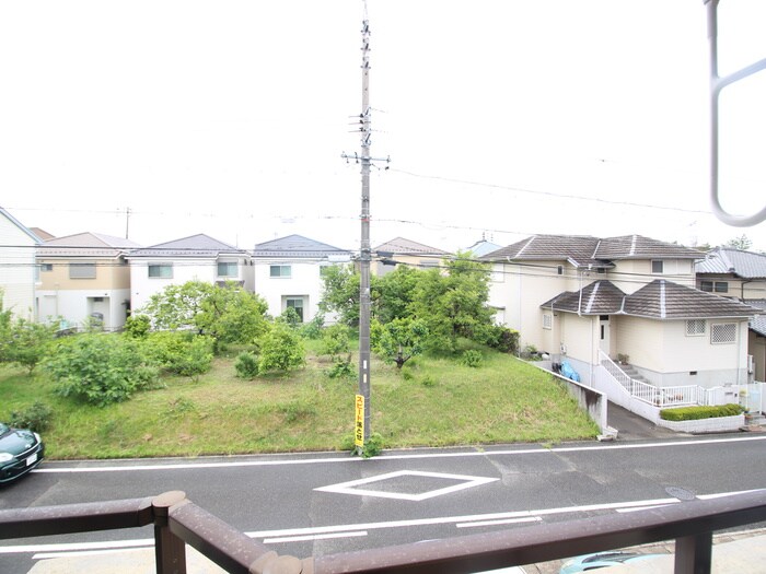 物件内観写真16　(室内からの展望)